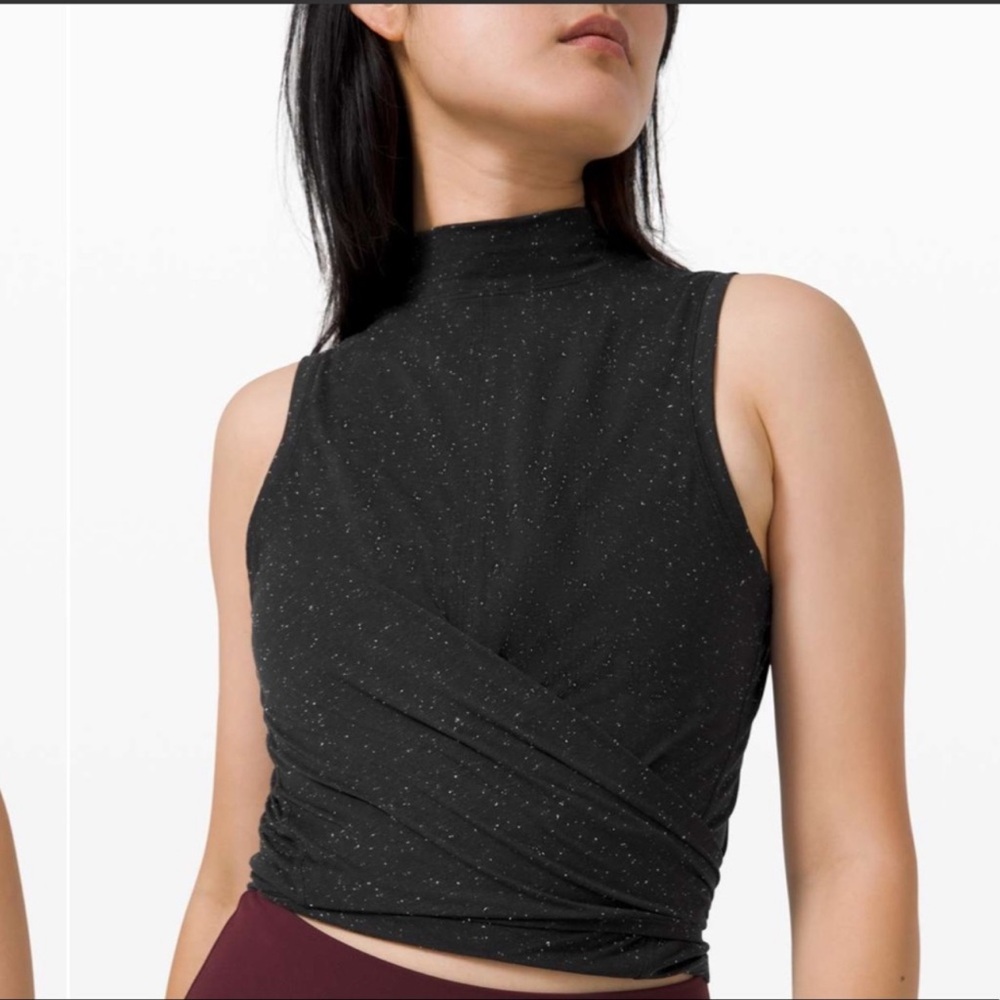 Lululemon Time to Restore mock neck size 8